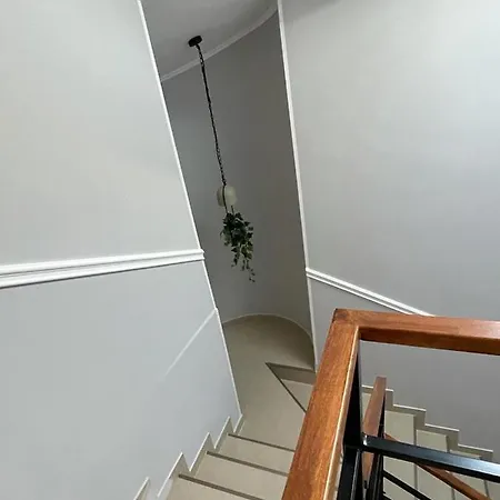 Erbario House Апартаменти