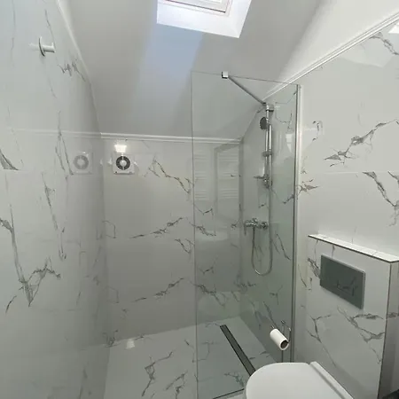 Erbario House * Bucureşti