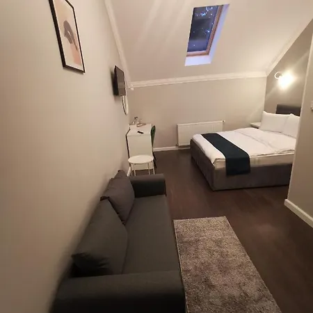 Апартаменти Erbario House *