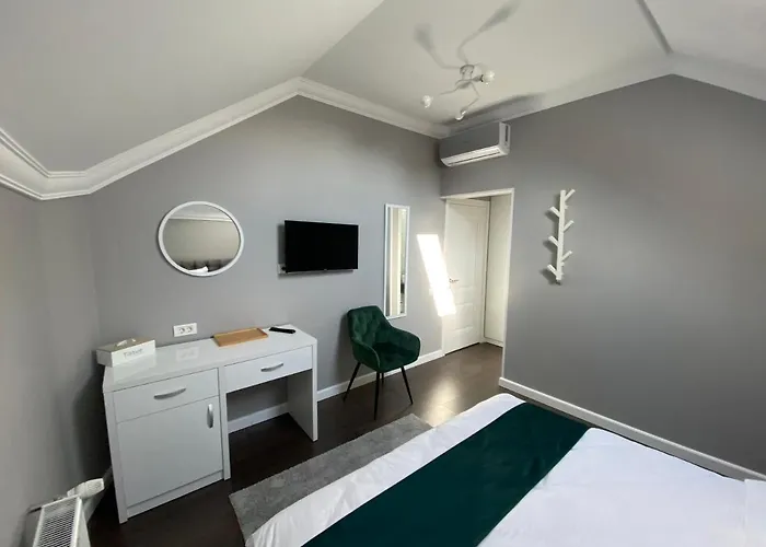 Erbario House Апартаменти