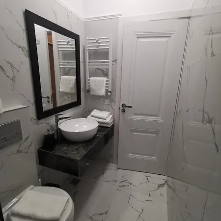 Erbario House * Бухарест