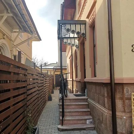 Апартаменты Erbario House